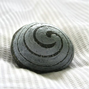 koru hand painted rocks koru hand painted rocks